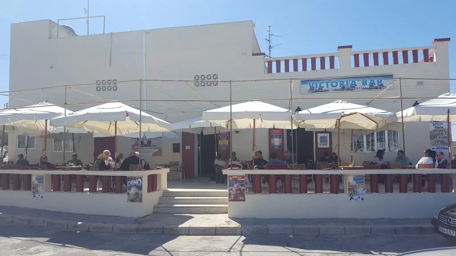 Victoria Bar and Restaurant