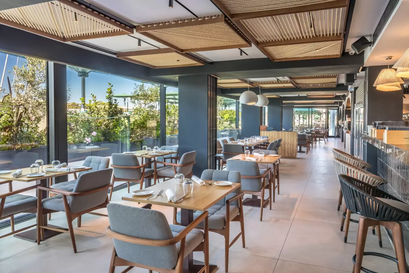 Manta - Beach Club & Mediterranean Restaurant