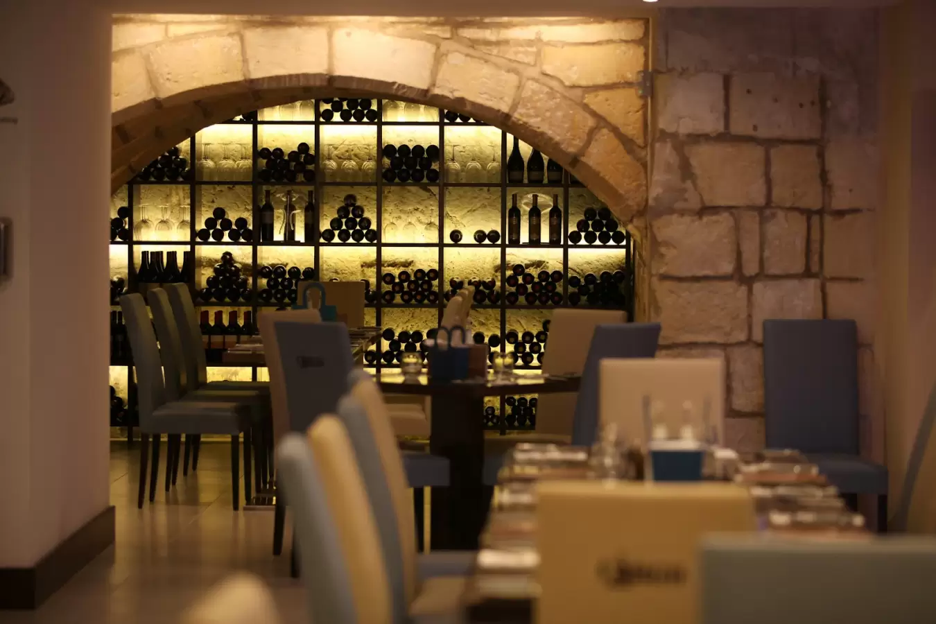 Cargo Bar & Dine